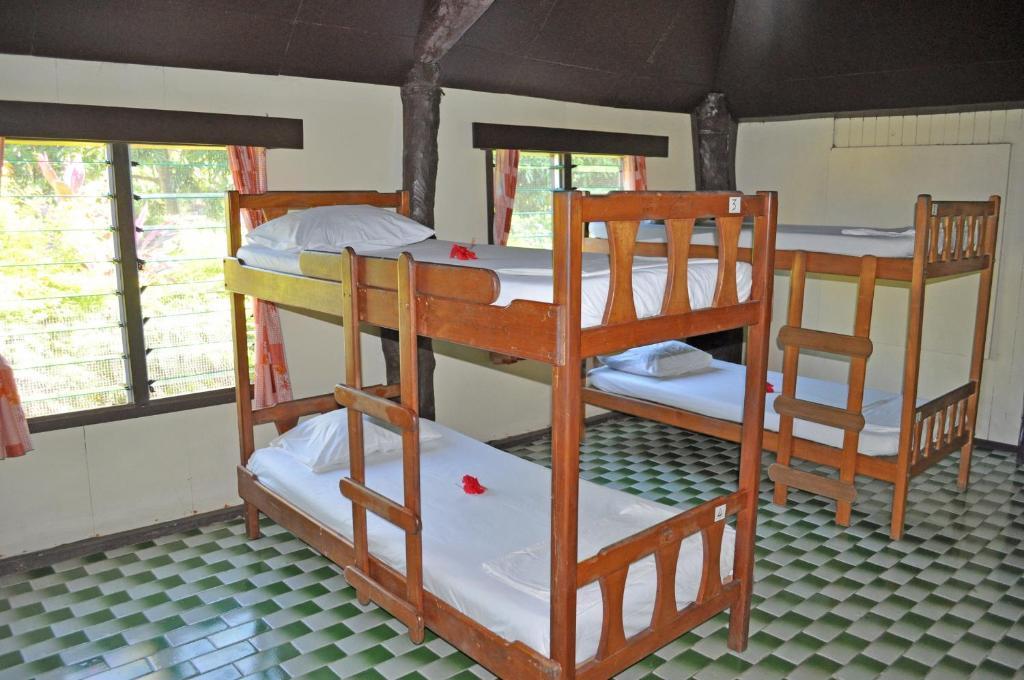 Ratu Kini Backpackers And Dive Resort Mana Kamer foto