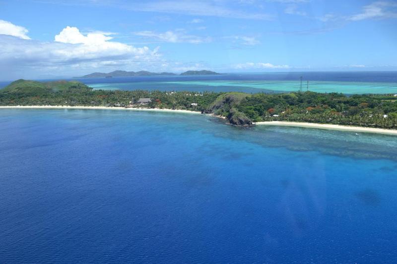 Ratu Kini Backpackers And Dive Resort Mana Buitenkant foto